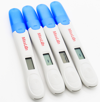 Het duidelijke Digitale Resultaat van Kit With First Response Early van de Zwangerschaps Snelle Test